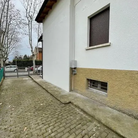 Casa Nuova E Spaziosa In Centro