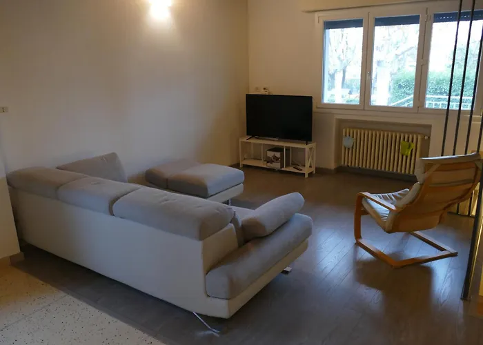 Casa Nuova E Spaziosa In Centro