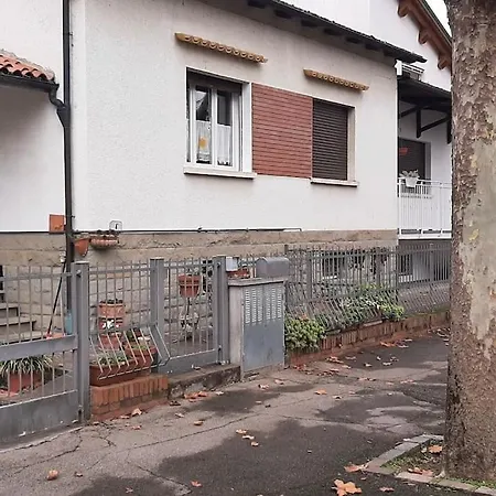 Casa Nuova E Spaziosa In Centro ヴィラ