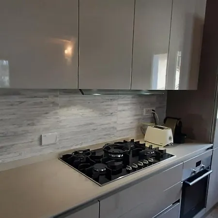 Casa Nuova E Spaziosa In Centro *