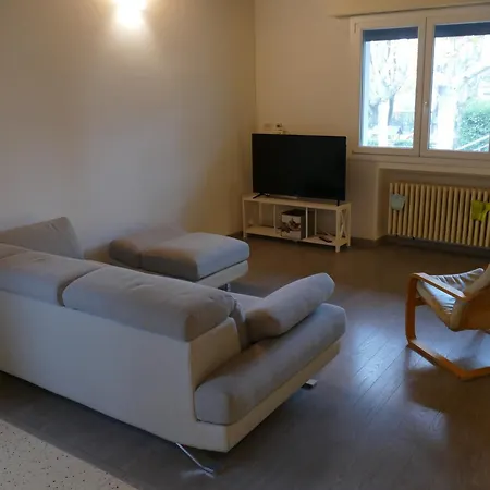 Casa Nuova E Spaziosa In Centro