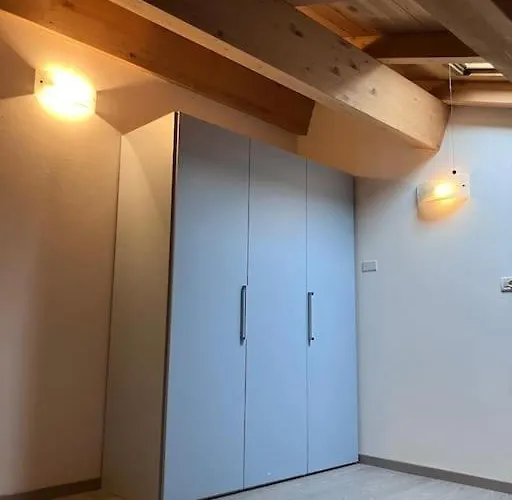 Casa Nuova E Spaziosa In Centro Villa *