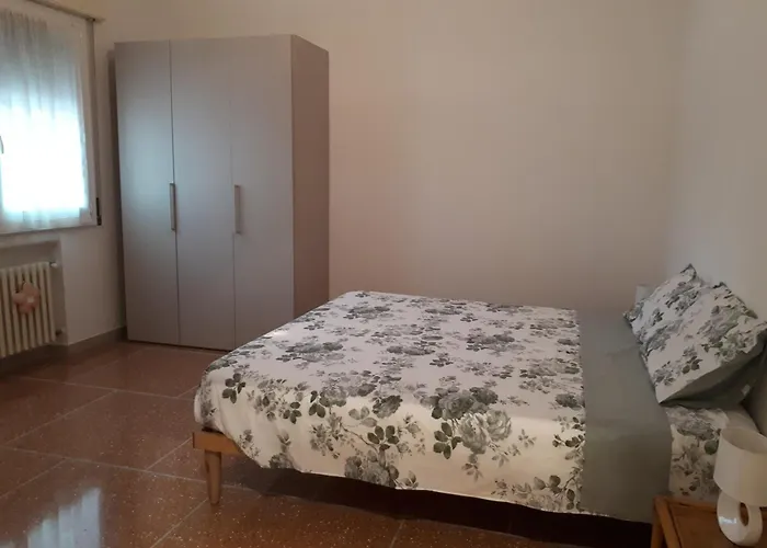 Casa Nuova E Spaziosa In Centro Медичина